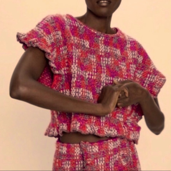 Zara Knit Ruffle Top - Picture 9 of 9